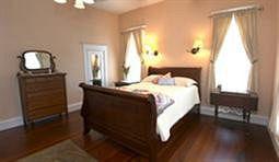 Ainsworth House Inn Luling Екстер'єр фото